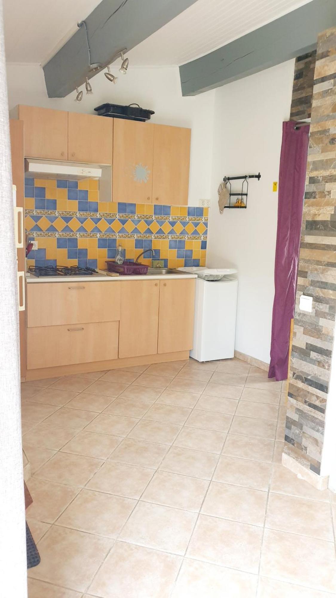 Studio 33 M2 Au Calme Proche Hyeres La Crau Exterior foto
